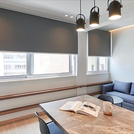City-Center Apartment In Vibrant Monastiraki, Athen Exterior foto